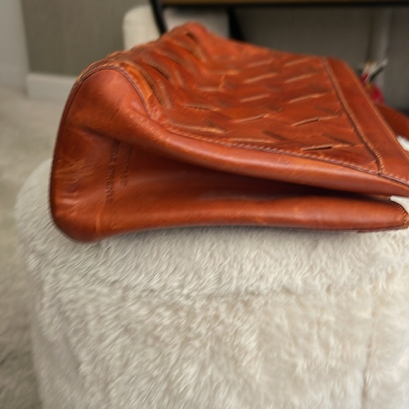 Gabrielle strehle tan leather woven shoulder or handbag. Very gently used - Picture 8 of 11